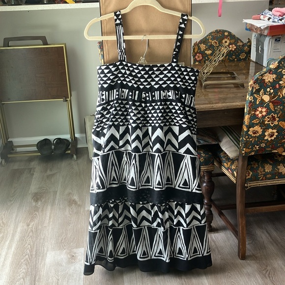 ISDA & CO Skirt Set - Picture 3 of 7